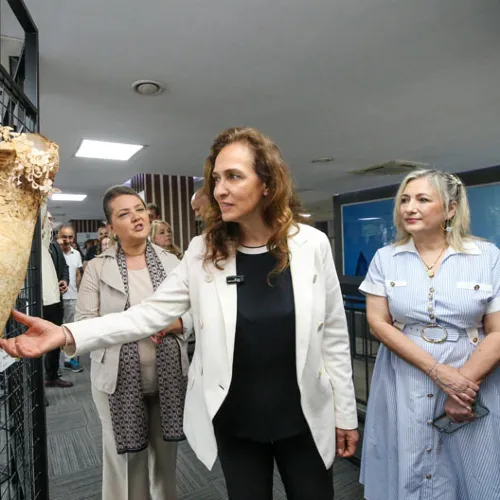 Galeri Alt, Karşıyaka’nın Kültür Yaşamına Değer Katıyor  haber fotoğrafı