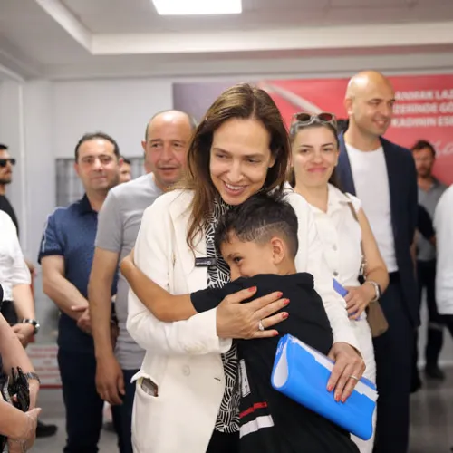Karşıyaka’da Çocukların Sesi Korolarda Yükselecek haber fotoğrafı