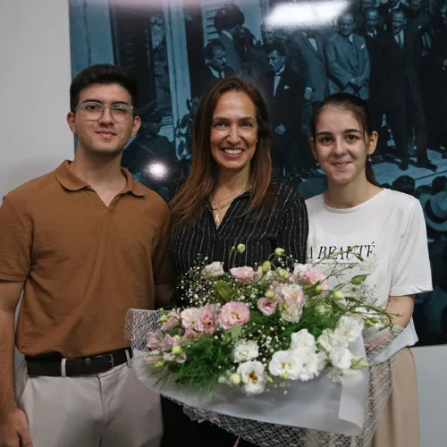 Karşıyaka Belediyesi’nden Öğrencilere Tercih Desteği haber fotoğrafı