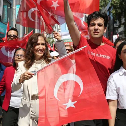 Karşıyaka’da 9 Eylül Coşkusu Sokaklara Taşacak: Bayrağını Al Gel! haber fotoğrafı