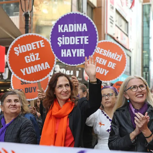 Karşıyaka’da Dolu Dolu 8 Mart! haber fotoğrafı