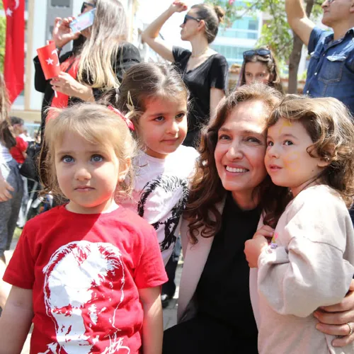 Karşıyaka’da 23 Nisan Coşkusu Sancaklı’dan Başladı! haber fotoğrafı