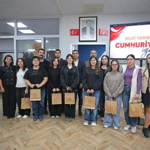 Genç Yaka’da ‘Cumhuriyet’in İzinde’ Bilgi Yarışması haber fotoğrafı