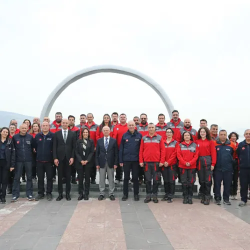 Karşıyaka Belediyesi Arama Kurtarma Ekibi Hayat Kurtaracak! haber fotoğrafı