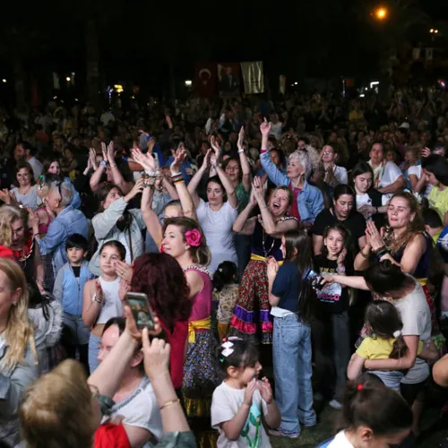 Karşıyaka’da Hıdırellez Buluşması: 5 Mayıs’ta Şenlik Var! haber fotoğrafı
