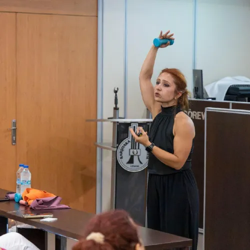 Karşıyaka Belediyesi’nden Personele ‘Daha Sağlıklı Çalışma’ Semineri haber fotoğrafı