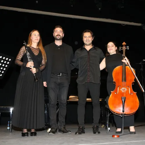 Karşıyaka’da Klasik Müzik Şöleni: KODA Yeni Sezona “Merhaba” Dedi haber fotoğrafı