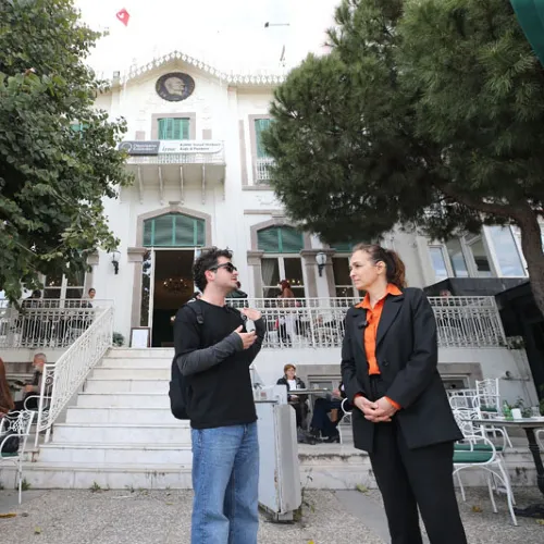 Karşıyaka’da Rehberli Turlar Yeni Rotayla Devam Ediyor: ''Atatürk’ün Adımlarıyla Karşıyaka'' haber fotoğrafı