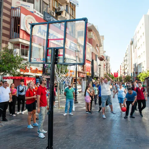 Karşıyaka’da Avrupa Hareketlilik Haftası Başladı haber fotoğrafı