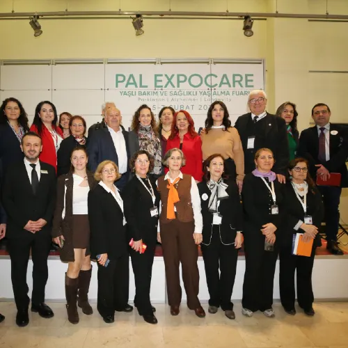 Karşıyaka Belediyesi İleri Yaş Hizmetlerini Sağlıklı Yaş Alma Fuarı’na Taşıdı haber fotoğrafı