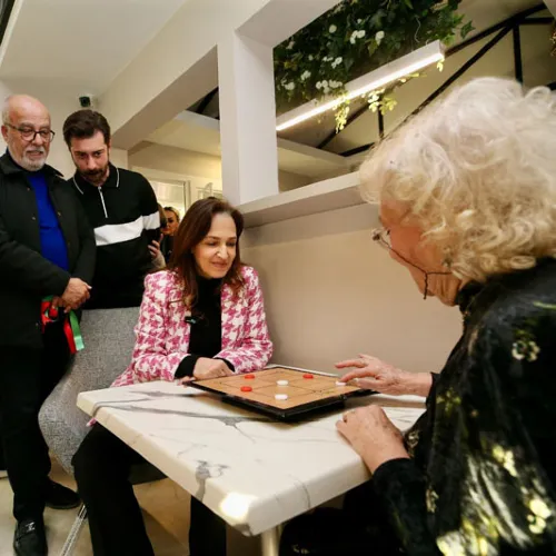 Karşıyaka’nın Çınarları ‘Emekli Yaka’da Buluşuyor haber fotoğrafı