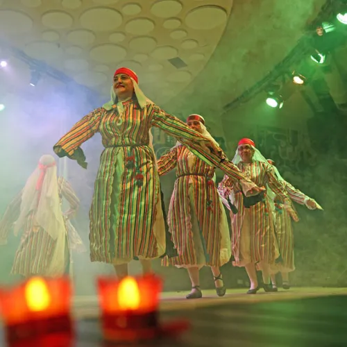Karşıyaka’da Halk Dansları Kursuna Muhteşem Final! haber fotoğrafı